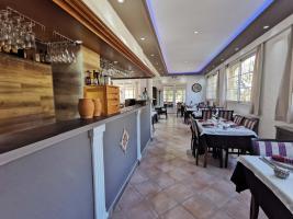 salle-restaurant-la-bastide-enchantee-3